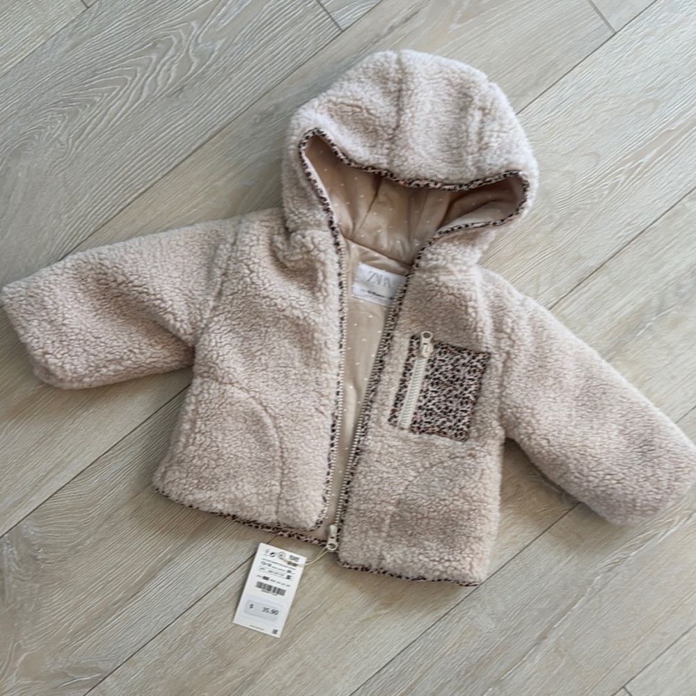 Cozy Cream Sherpa Jacket with Floral Pocket